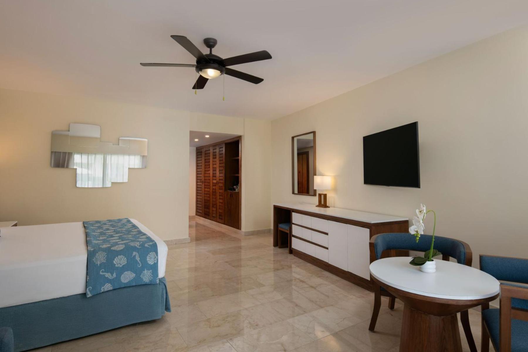 Impressive Premium 5* Punta Cana