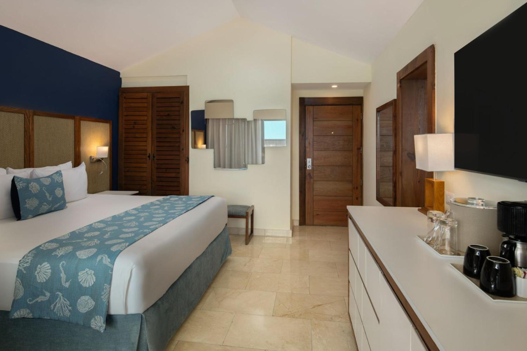 Impressive Premium Resort 5*